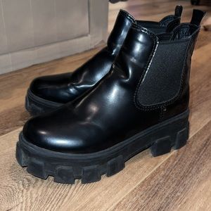 Circus US 8 1/2 Black